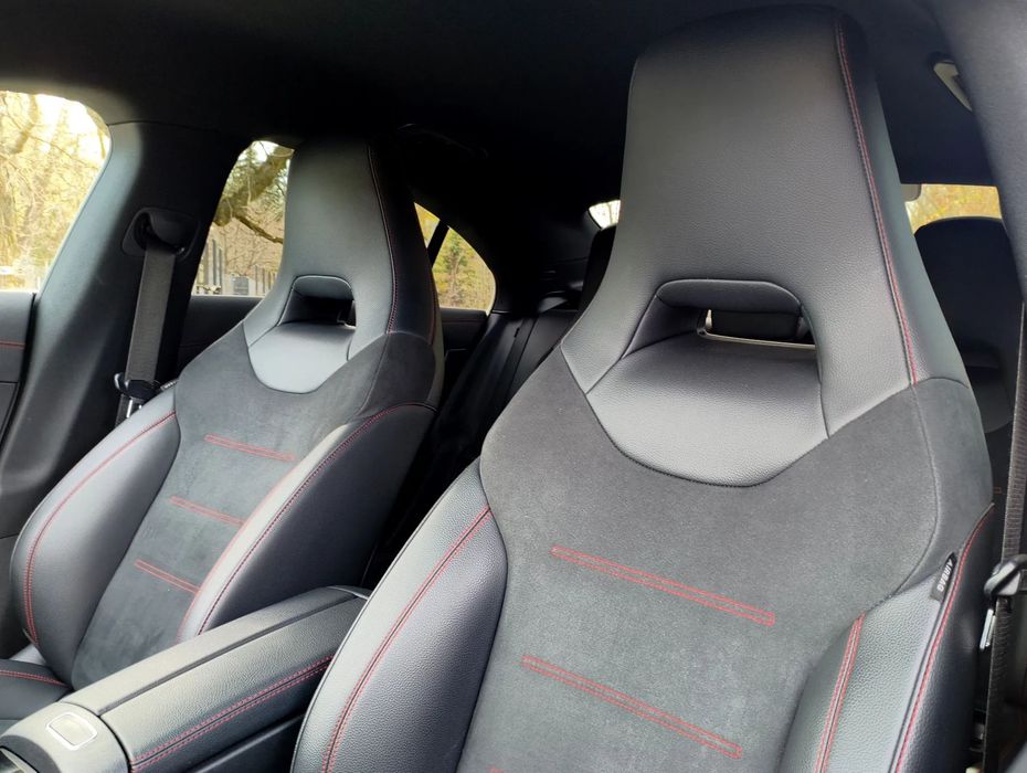 Mercedes-Benz CLA Mercedes-Benz CLA 250 E AMG Line 8G-DCT Plug-in