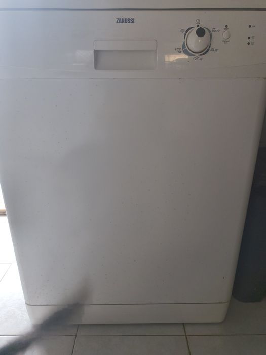 Máquina da loiça ZANUSSI