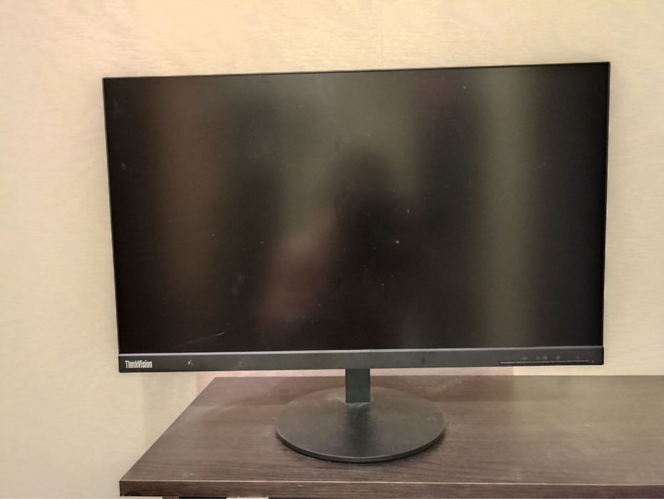 Монитор Lenovo Thinkpad