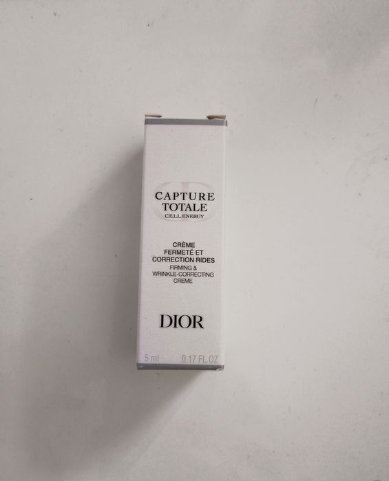 dior capture totale w kategorii zdrowie i uroda | OLX