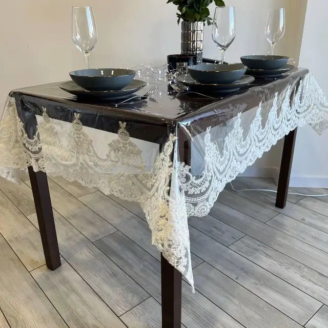 Силіконова Скатертина з Королівським мереживом Молочний 120х150см