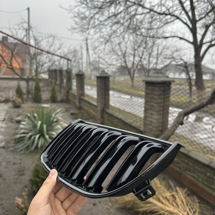 Решітки ноздри BMW E46 F10 F30 E70 E90 E70 E53 E39 F31 F11 F25 F15 F18