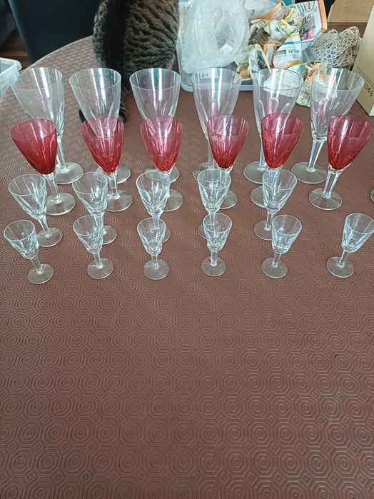 Taças de cristal antigas