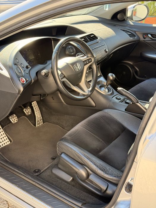 Honda Civic 1.4 100cv versao 25 Anos