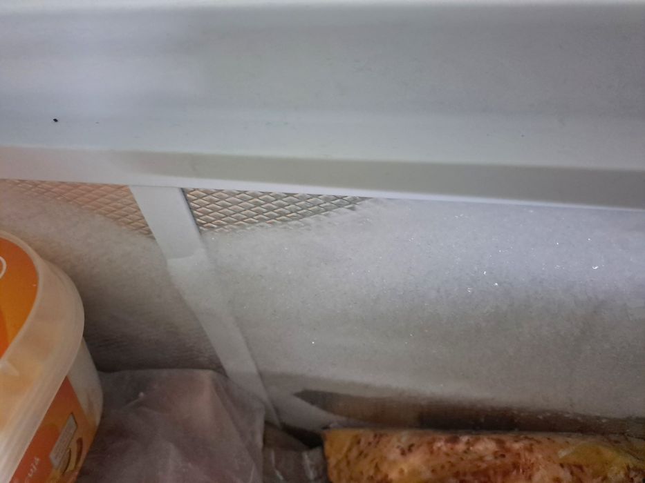 Arca congeladora Saivod, 104Litros a funcionar perfeitamente