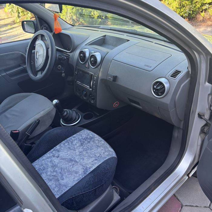 Ford fusion 2003