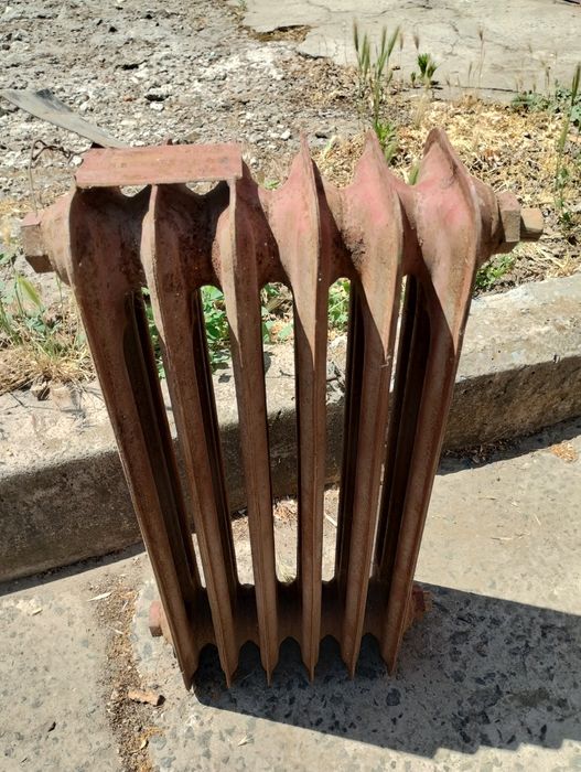 Продам батареи стальные