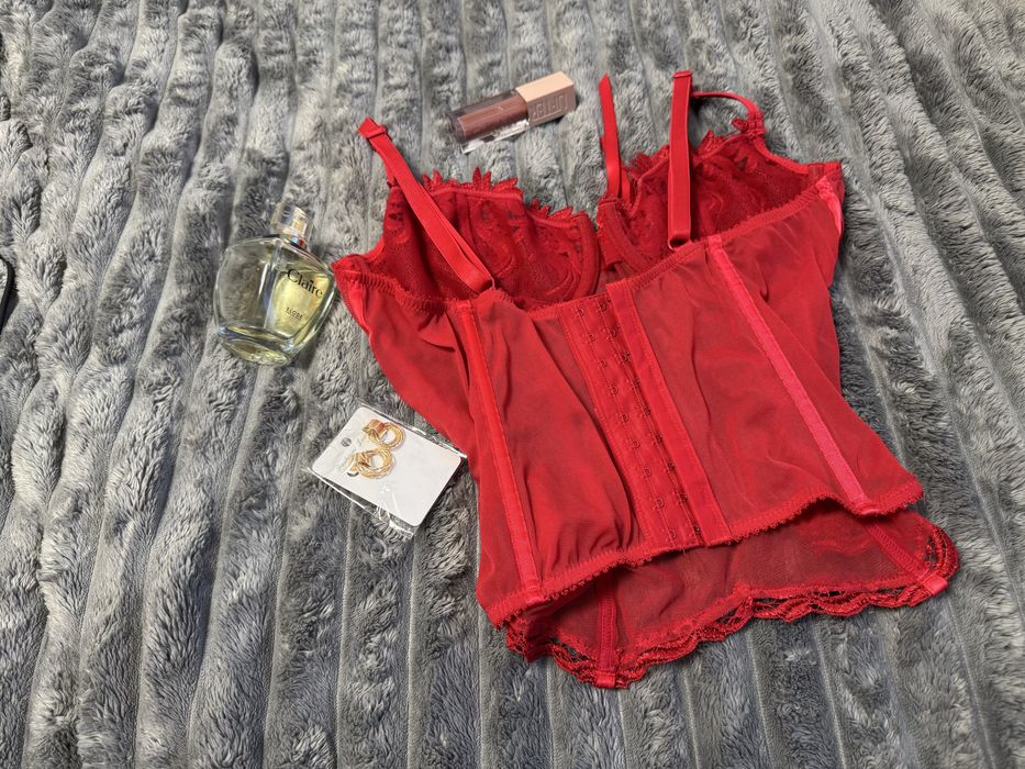 Білизна , Пенюар , Еротична білизна ,корсет червоний мережево