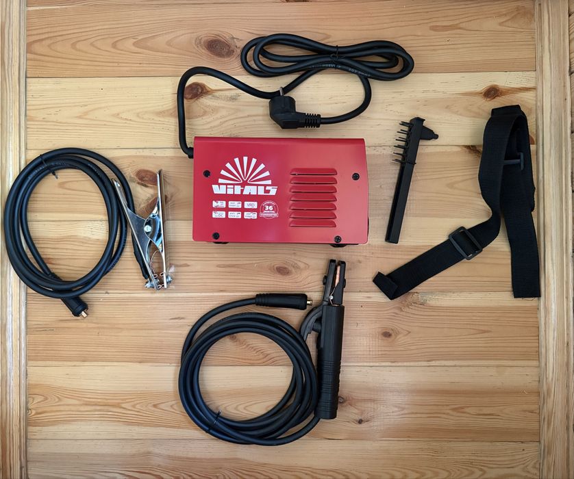 Зварювальний інвертор Vitals MMA-1400 LCD mini — новий