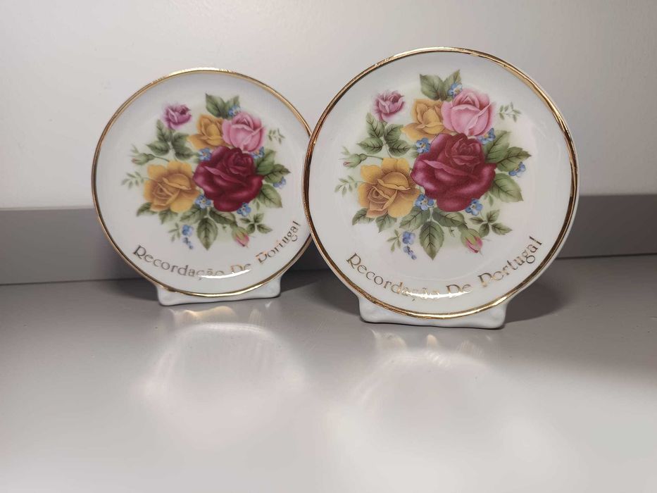 Pratinhos Decorativos em Porcelana – Recordação de Portugal
