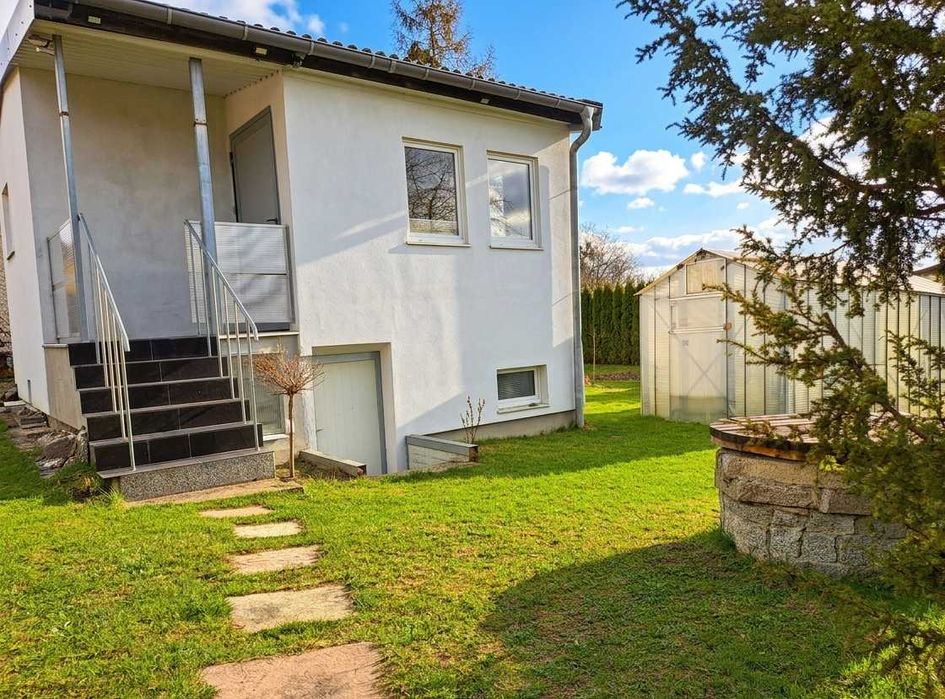 Odstąpię działkę ROD z murowanym domkiem i szklarnią – Gdańsk Zabornia (doskonała komunikacja)