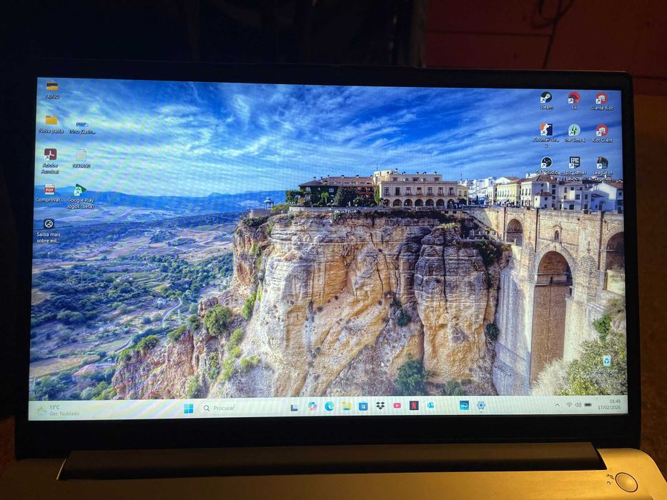 Portátil da marca Lenovo