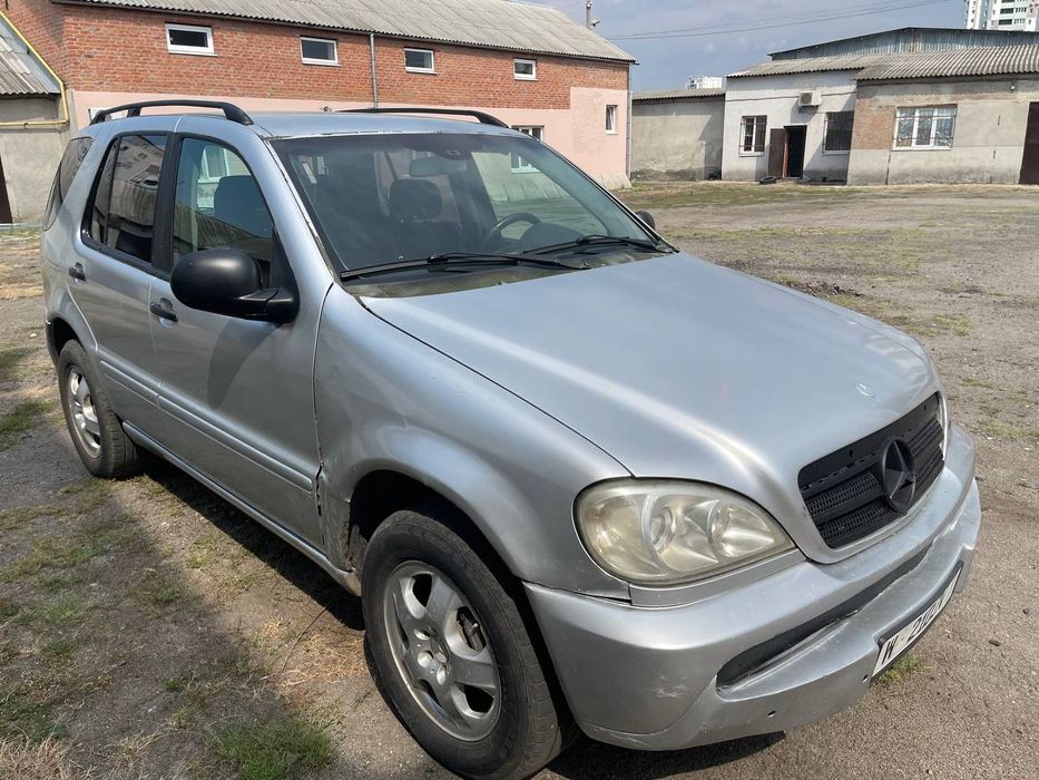 Mersedes Ml163( Мерседес Мл) 2,7 Дизель Автомат 2004 рік Повний привід 4Х4