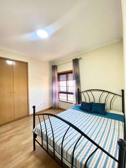 Quarto com casa de banho privativa