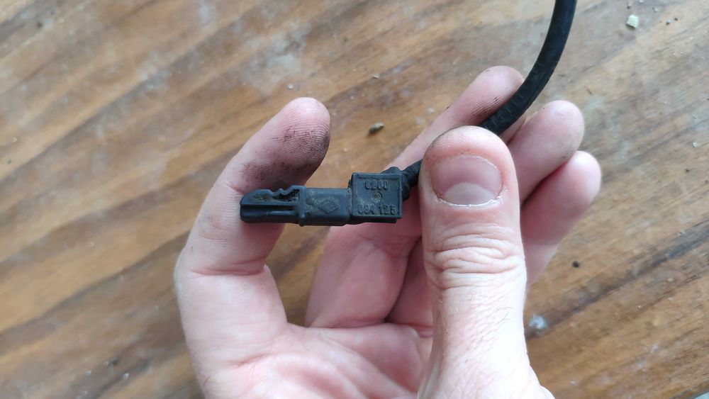 Датчик АБС ABS Задній лівий Laguna 2 Лагуна 2