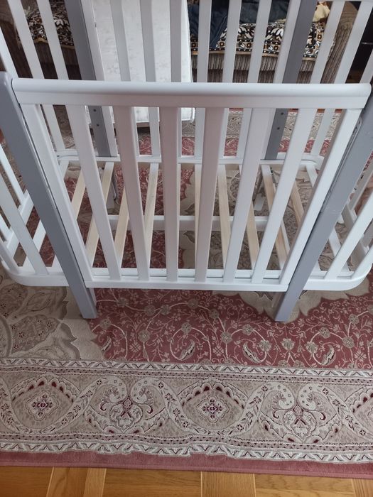 Дитяче ліжечко Angelo Magic.