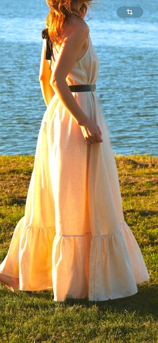 Лляна сукня міді