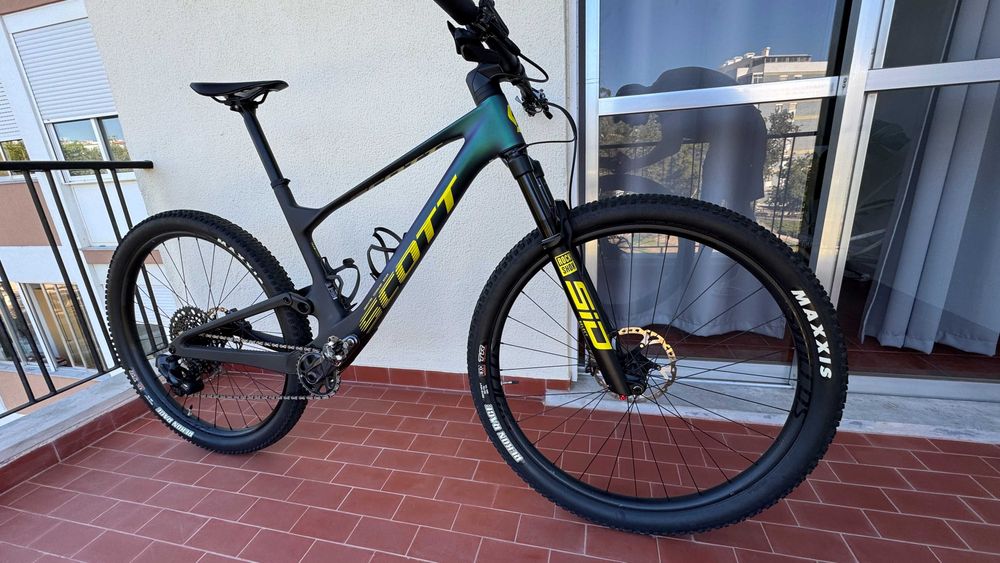 Scott Spark RC TEAM ISSUE Sram GX AXS Tamanho L