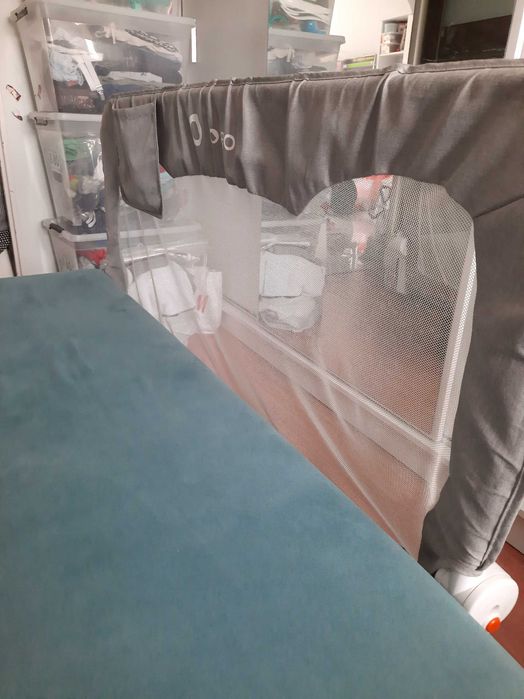 Barierka bramka ochronna Lionelo Hanna zabezpieczająca do łożka