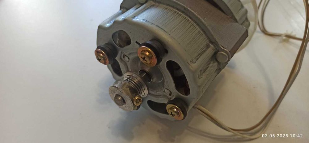 Запчасти для хлебопечки LG HB 206 CE - Двигатель