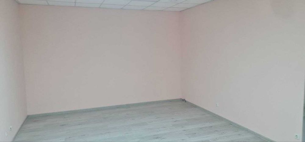 Оренда приміщень 18, 29 та 49   кв .м в.