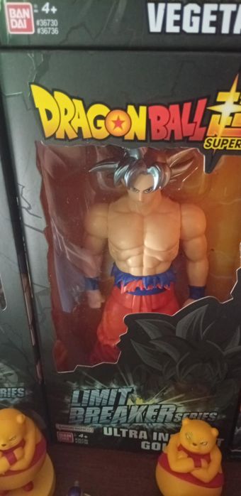 Bonecos dragon ball