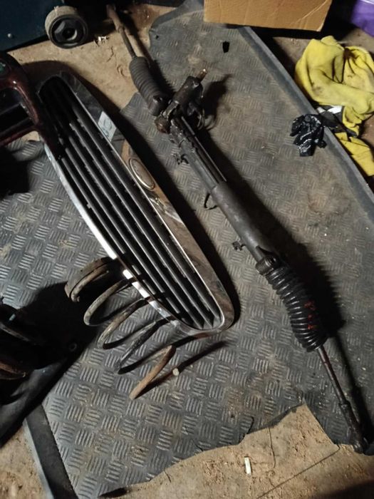 Części Ford Scorpio 1996 2.3 benzyna