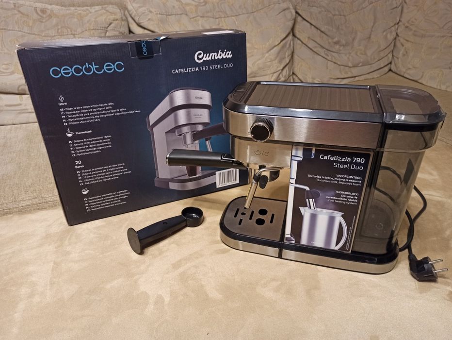 Кавоварка ріжкова CECOTEC Cafelizzia 790 steel duo