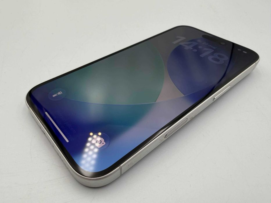 Smartfon Apple iPhone 16 128 GB biały
