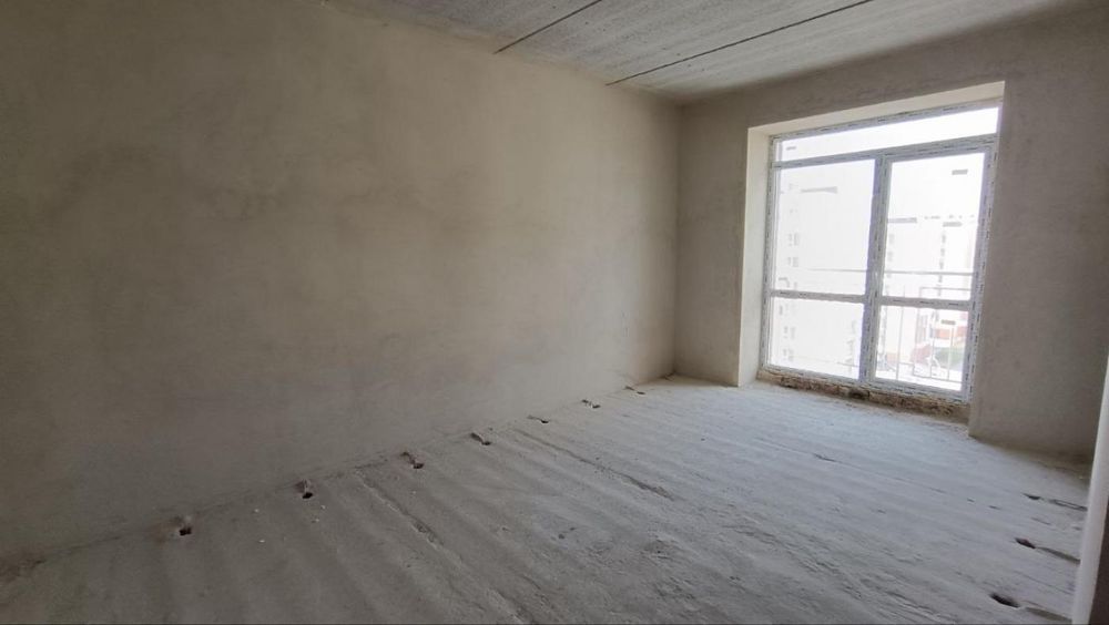 Продаж 3 кім квартири в містечку закритого типу