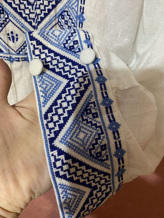 Продам вишиванку лег