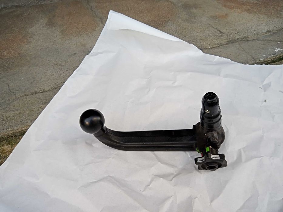 Grelha e gancho de reboque BMW X1