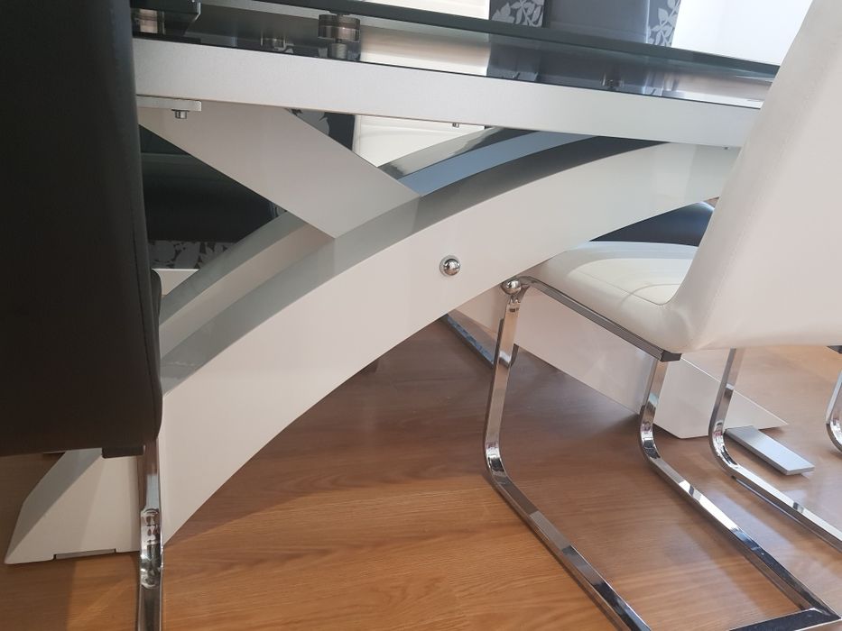 Mesa Jantar Extensível + 6 Cadeiras