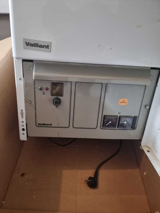 Котел vaillant газовий двухконтурний 32 квт.
