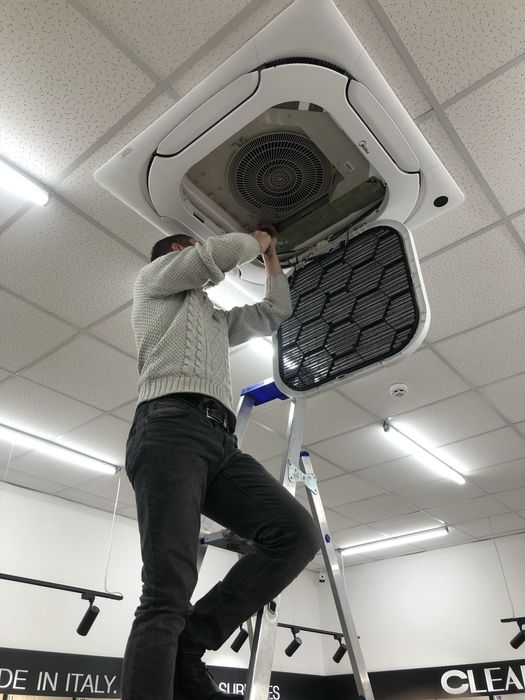 Чистка Обслуживание Ремонт кондиционеров любой сложности