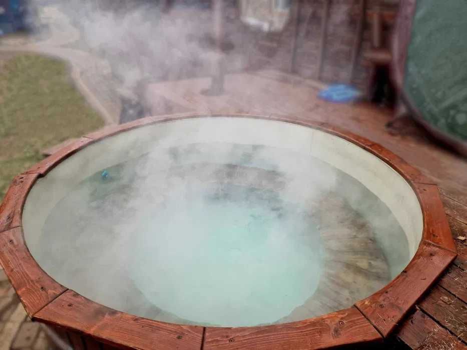Całoroczny domek na Kaszubach z sauną i balią, nad jeziorem przy lesie