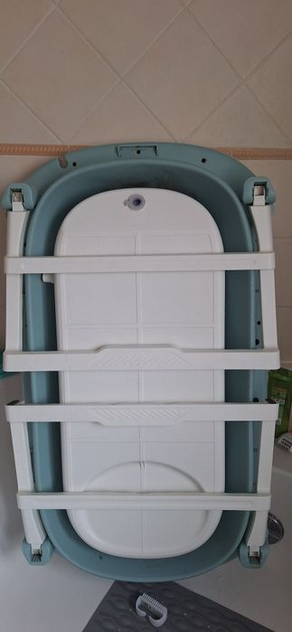 Banheira retrátil/ desdobrável