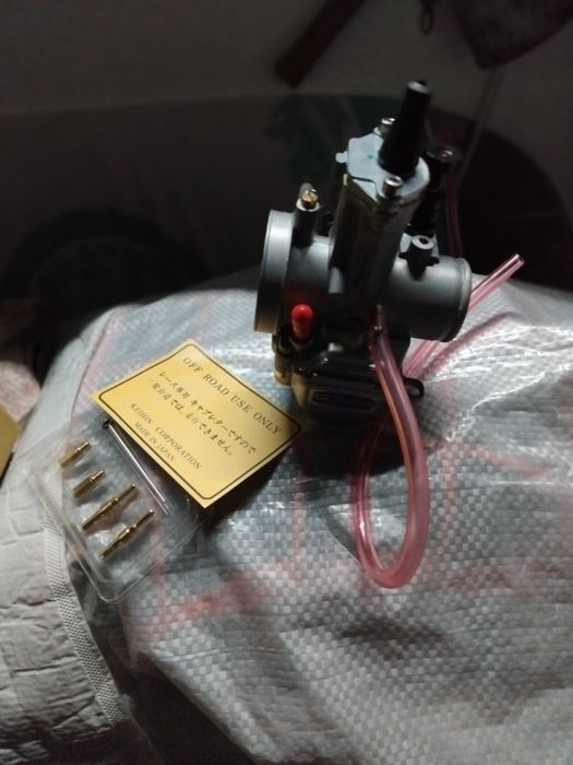 Carburador novo ainda na caixa