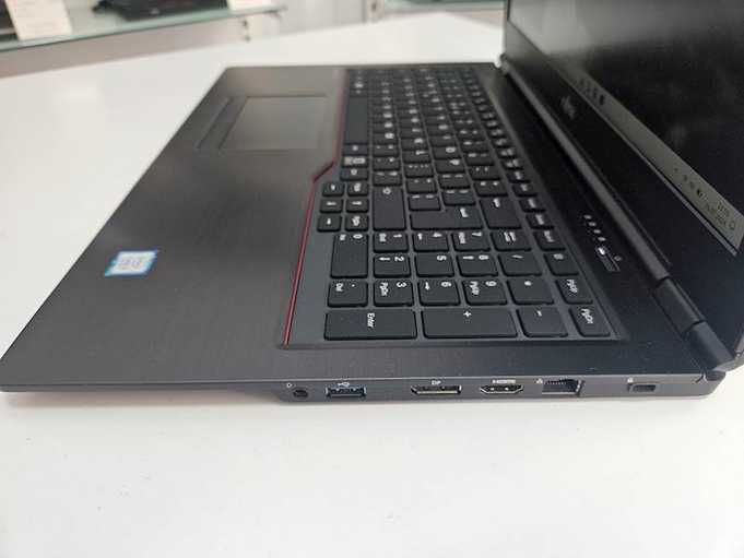 Laptop Fujitsu U758 Intel i5 Pamięć 16gb Dysk 256gb ssd Win11 Gw