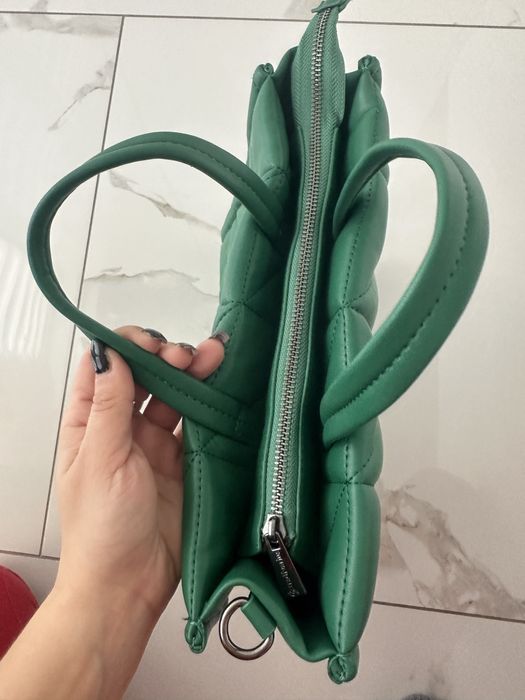 Torebka marki stradivarius