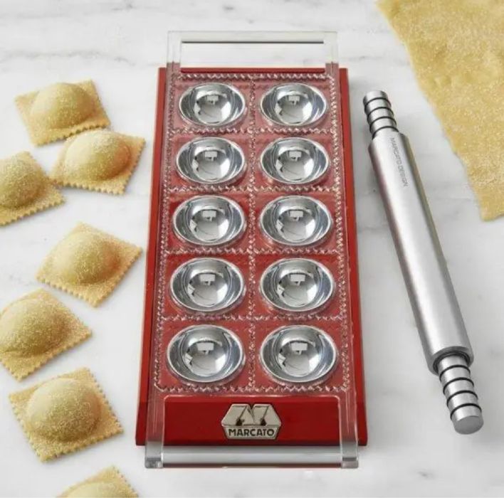 Форма та ніж для равиолі