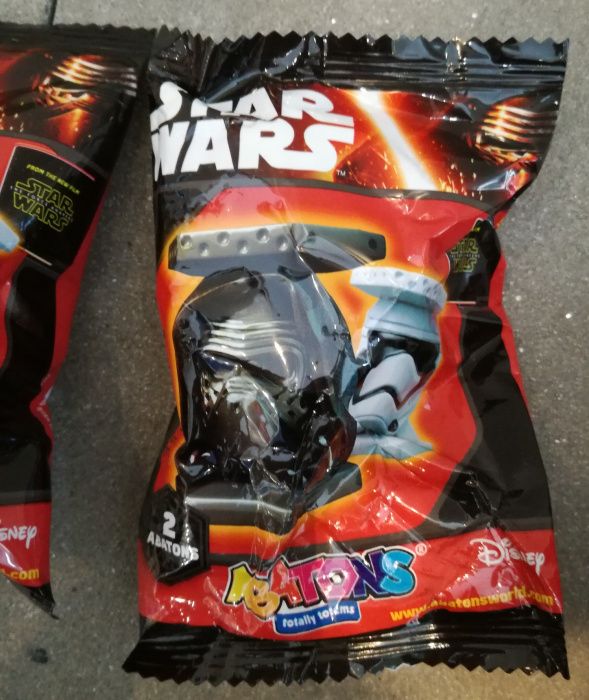 cromos vários e Abatons da coleção star Wars