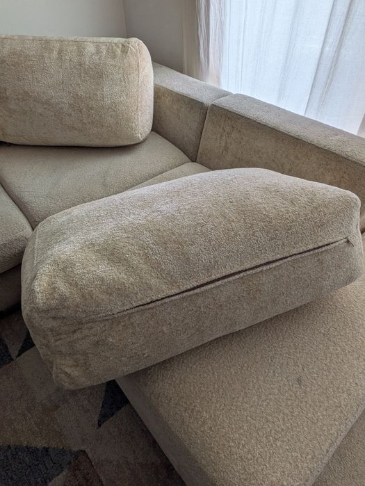 Sofa grande com chaise long