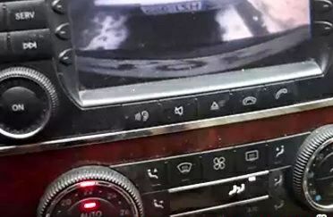 Mersedes R-class Long первый и  единственный владелец куплен  новым