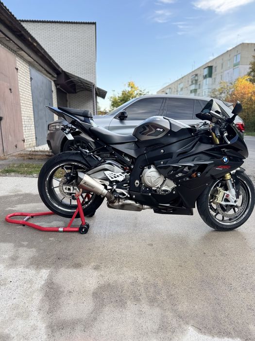 Спортбайк BMW s1000 rr