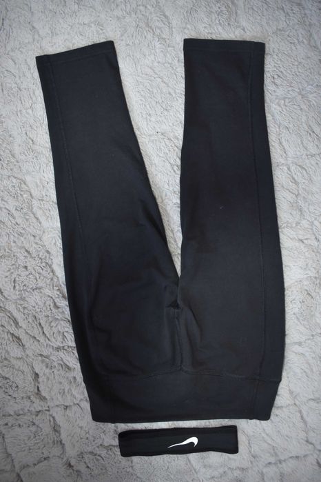 Spodnie sportowe damskie 3/4 Nike r. 36