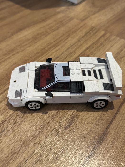 LEGO Speed Champions Lamborghini countach