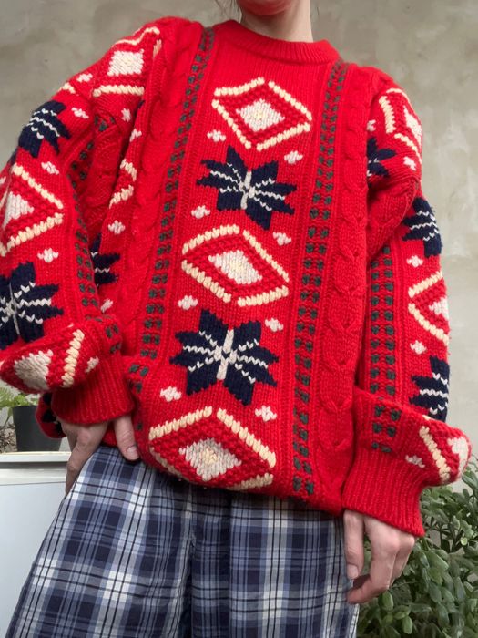 Новорічний светр з вовни преміальної якості