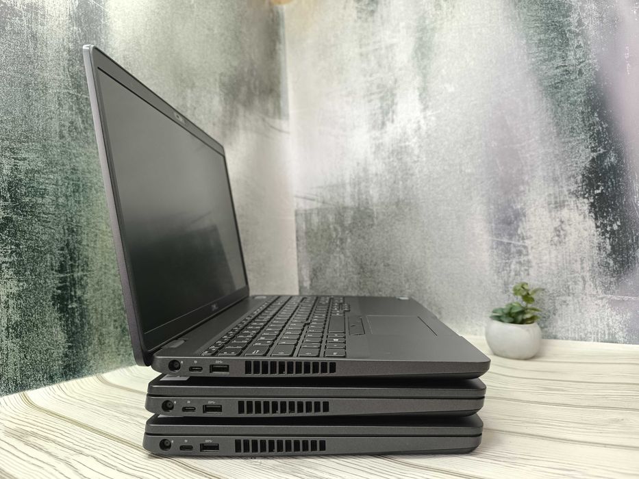 Бізнес-ноутбук Dell Latitude 5500|32GB|SSD 512|i5-8365U|15.6" IPS FHD
