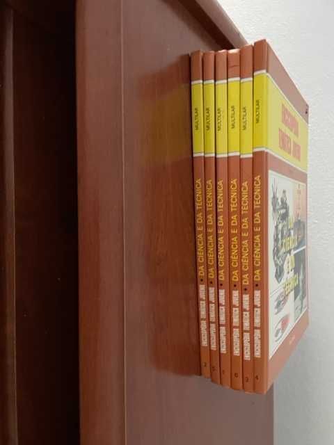 coleção de livros juvenis